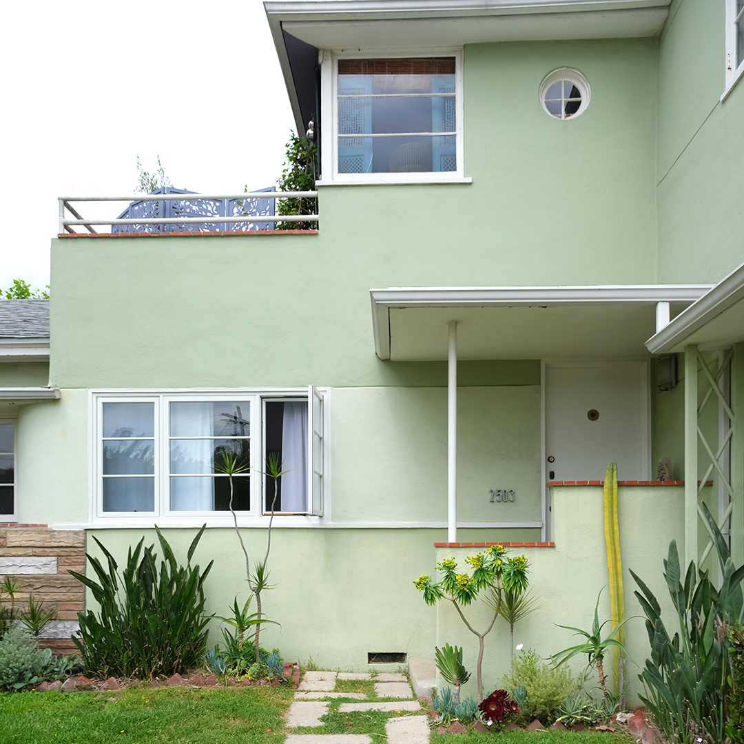 Ways to Use Charlie's Soap Indoor/Outdoor Cleaner for Your Outdoor Cleaning