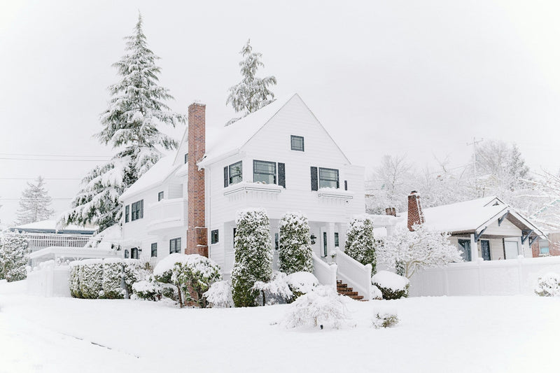 Cold Weather, Clean Home: How to Keep Air Fresh Naturally All Winter Long